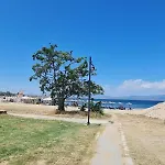 Beachfront Cozy House , 1 Min Walk To , Ac & Fast Wifi 아파트 *